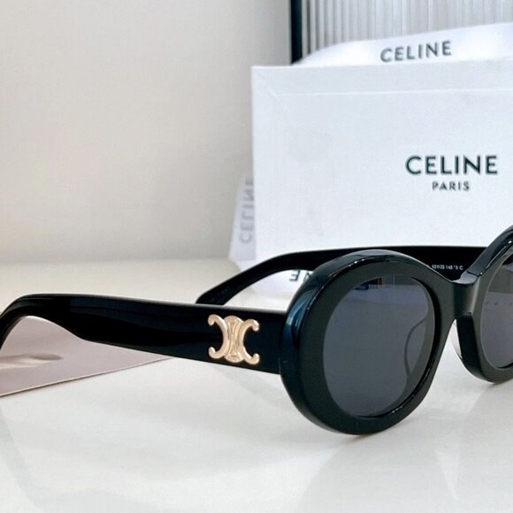 Celine CL40194 Triomphe Oval Women\'s Sunglasses Travel Authentic + Original Box main image 4